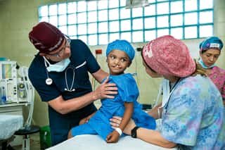 FONDAZIONE OPERATION SMILE ITALIA ENTE DEL TERZO SETTORE