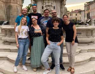 WE HELP ASSOCIAZIONE PROMOZIONE SOCIALE