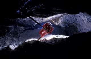 GRUPPO GROTTE TREVISO - CENTRO DI DOCUMENTAZIONE SPELEOLOGICA 'FRANCESCO DAL CIN' APS