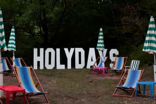 HOLYDAYS APS