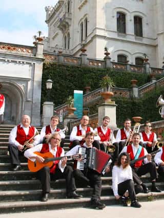ASSOCIAZIONE MUSICALE FOLCLORISTICA TRIESTINA VECIA TRIESTE APS