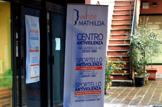 WHITE MATHILDA APS