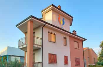 Immagine di ASSOCIAZIONE MONDOABAUT APS