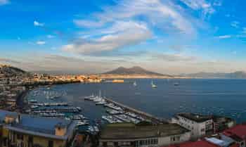 Immagine di NAPOLI DA CIMA A FONDO ETS