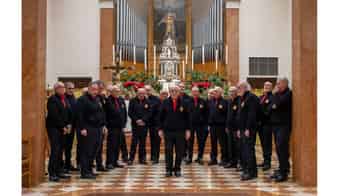 Immagine di ASSOCIAZIONE CULTURALE CORO CRODA ROSSA A.P.S.
